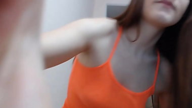 Pretty Teen Babe Gives Incredible Blowjob