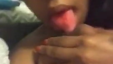 Dark skinned woman flashing big boobs on periscope pt2