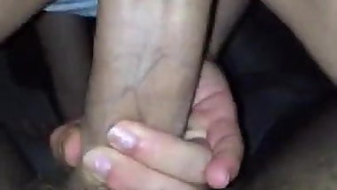 Big booty teen gives a ride