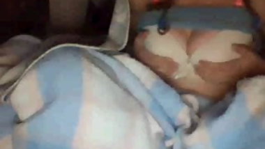 horny babe on webcam