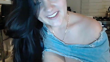 Big Tits PAWG Chav Cam Show 4! WANK! CUM! BBW! BOOBS!