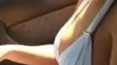 Amazing Girl changing in car