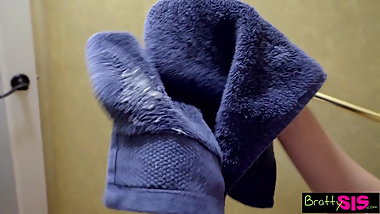 Bratty Sis - My Step Brother Is A Sex Addict! S7:E1