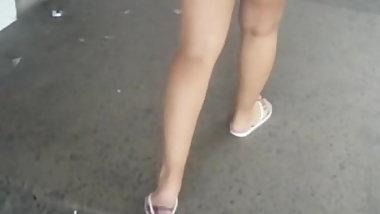 Seguindo Novinha gostosa mini saia linda 3