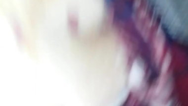 Watch my tight asian pussy grip