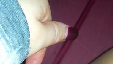 So nass, sie will es