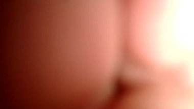 METIENDO DEDOS A RAQUEL EN EL BUS 1