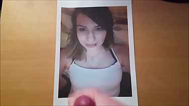 Massive cumload for hot babe Angie