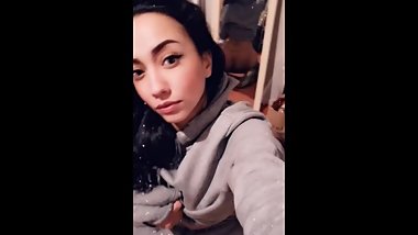 daughter shows of ass for daddy on PH (daughter 1)