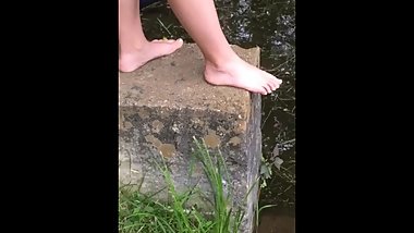 She doesnâ€™t know how many guys will jerk off to her feet