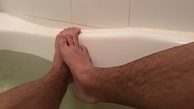 NAUGHTY BOY CARESSES HIS FINGERS (FOOT FETISH)