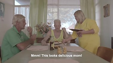 DIE ANTWOORD - BABY'S ON FIRE (OFFICIAL).mp4