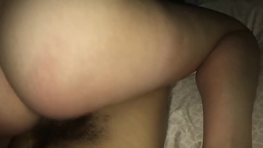Amateur GF ass shake