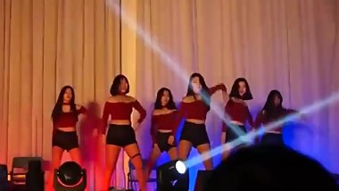 korean teen school dance