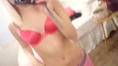 Blonde Shows Tits on Cam