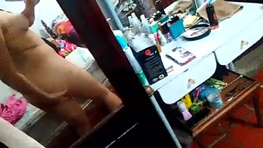 RICA COLEGIALA SE MASTURBA